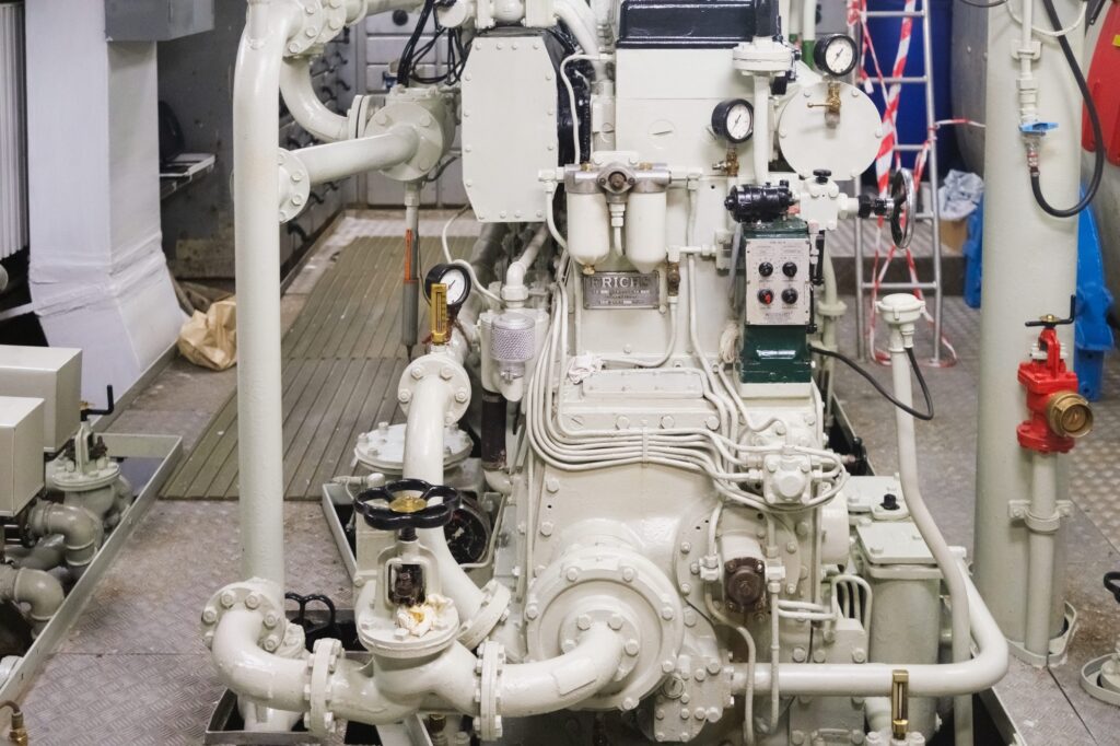Diesel engines and power installation inside a ship.